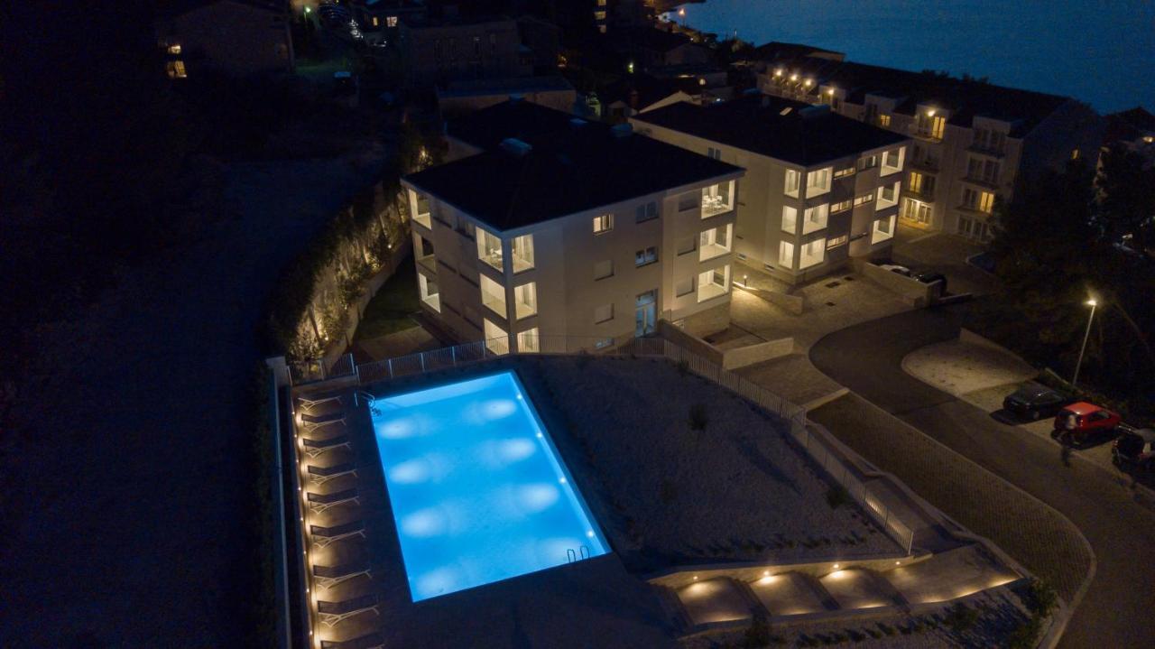 Malo More Resort Arbanija Εξωτερικό φωτογραφία