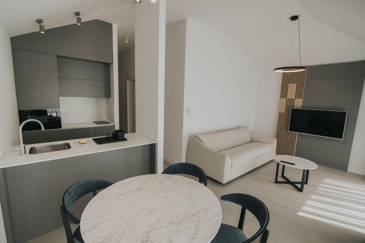 Malo More Resort Arbanija Εξωτερικό φωτογραφία